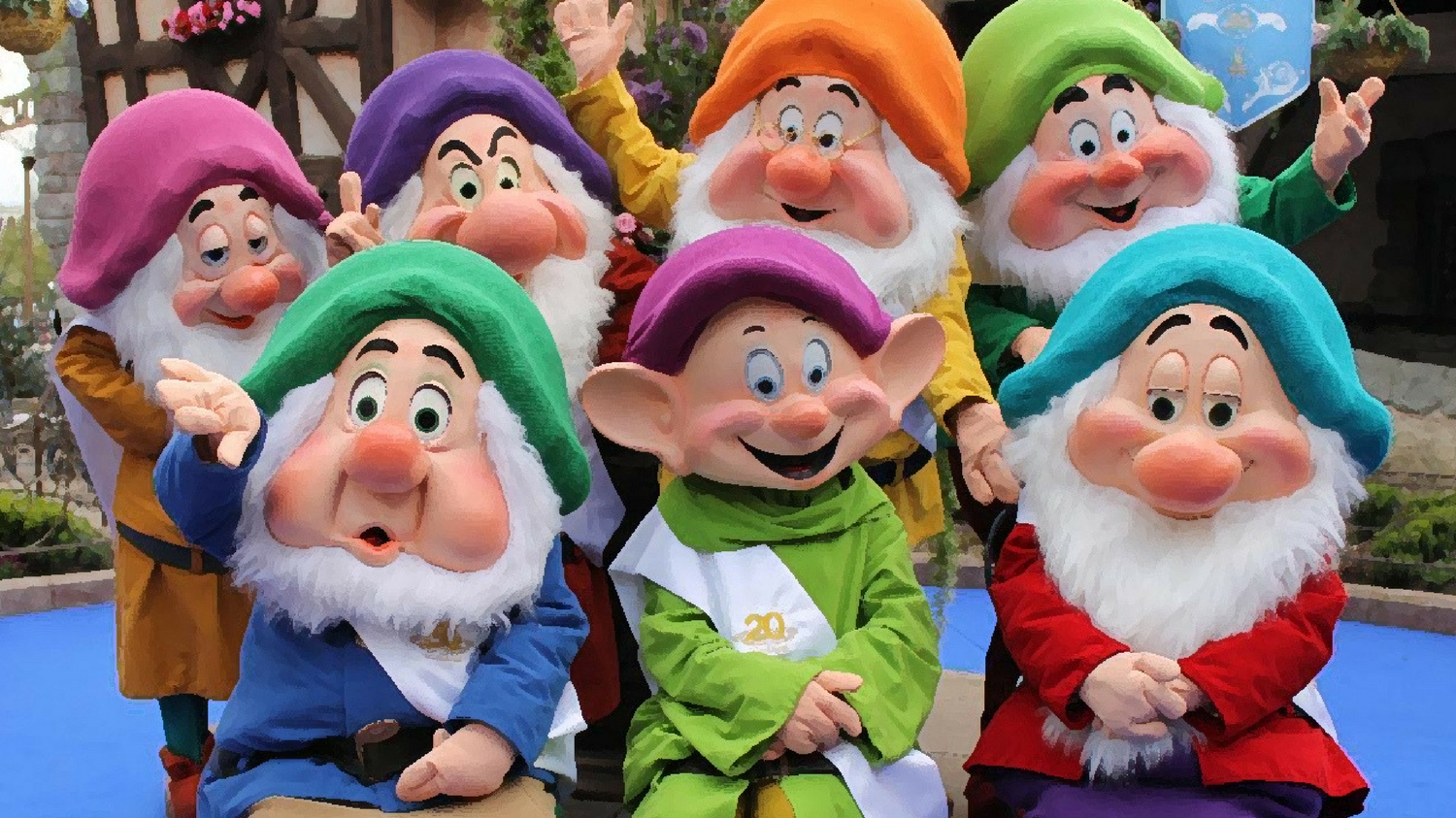 artistic picture of the seven dwarves